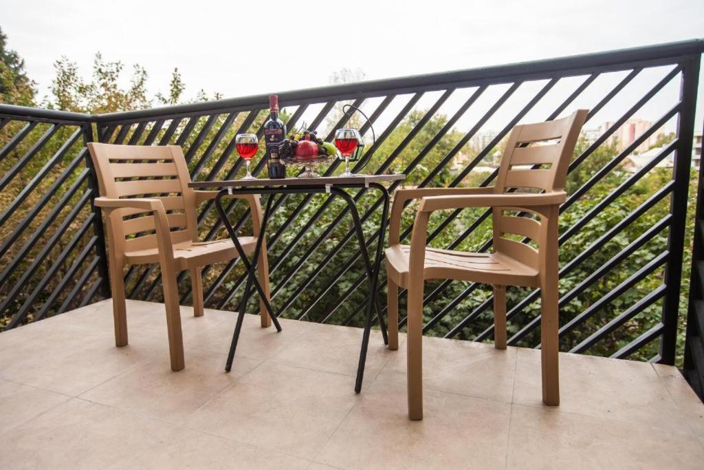 Tbilisi Apartment Studio Экстерьер фото